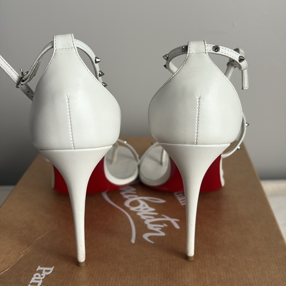 DESIGNER Christian LOUBOUTIN RED BOTTOMS, worn Once! Size 39.5. - Picture 5 of 15